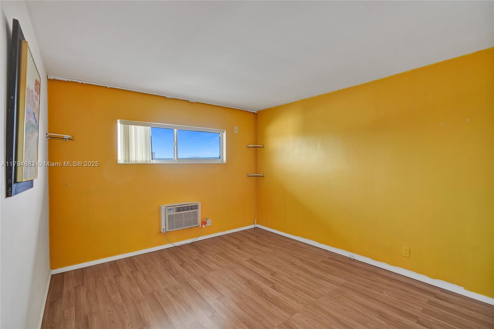 KEYSTONE ARMS CONDO - Residential