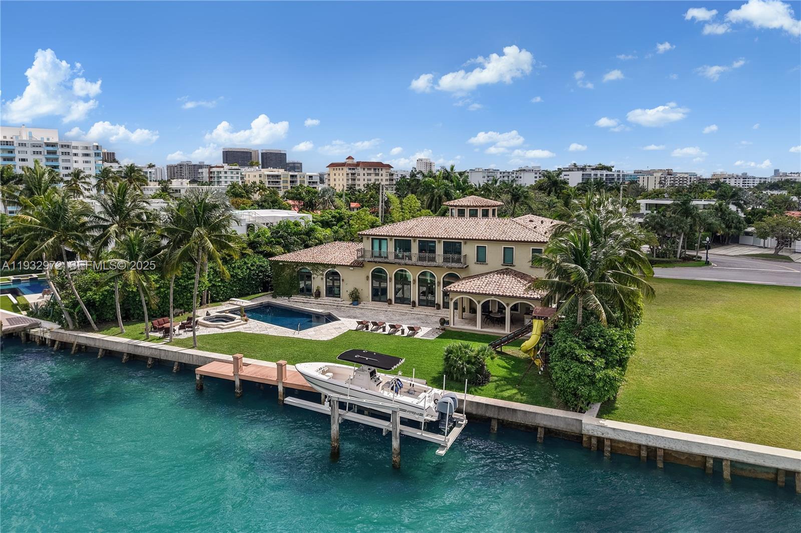 BAY HARBOR ISLAND - Residential