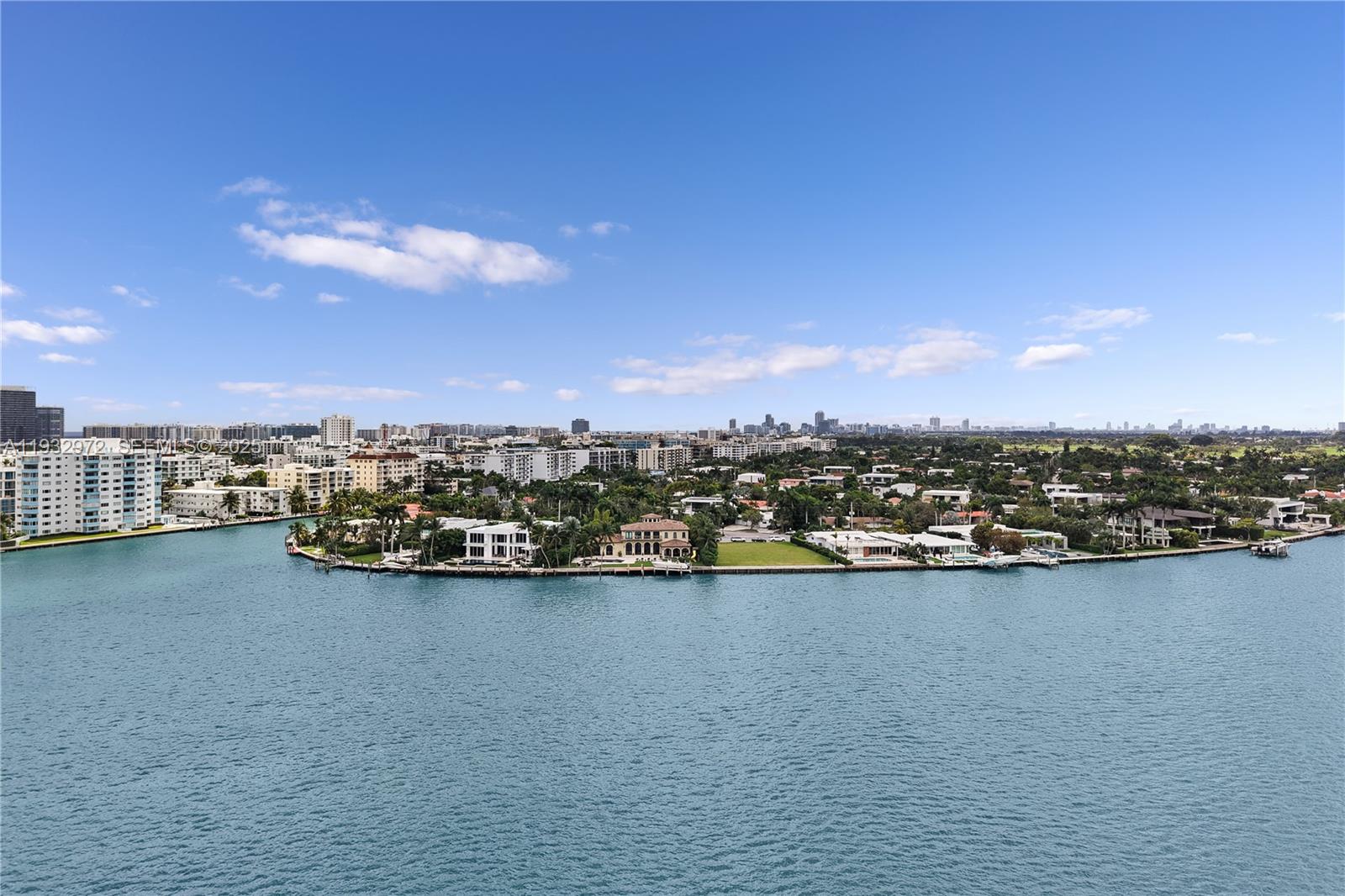 BAY HARBOR ISLAND - Residential