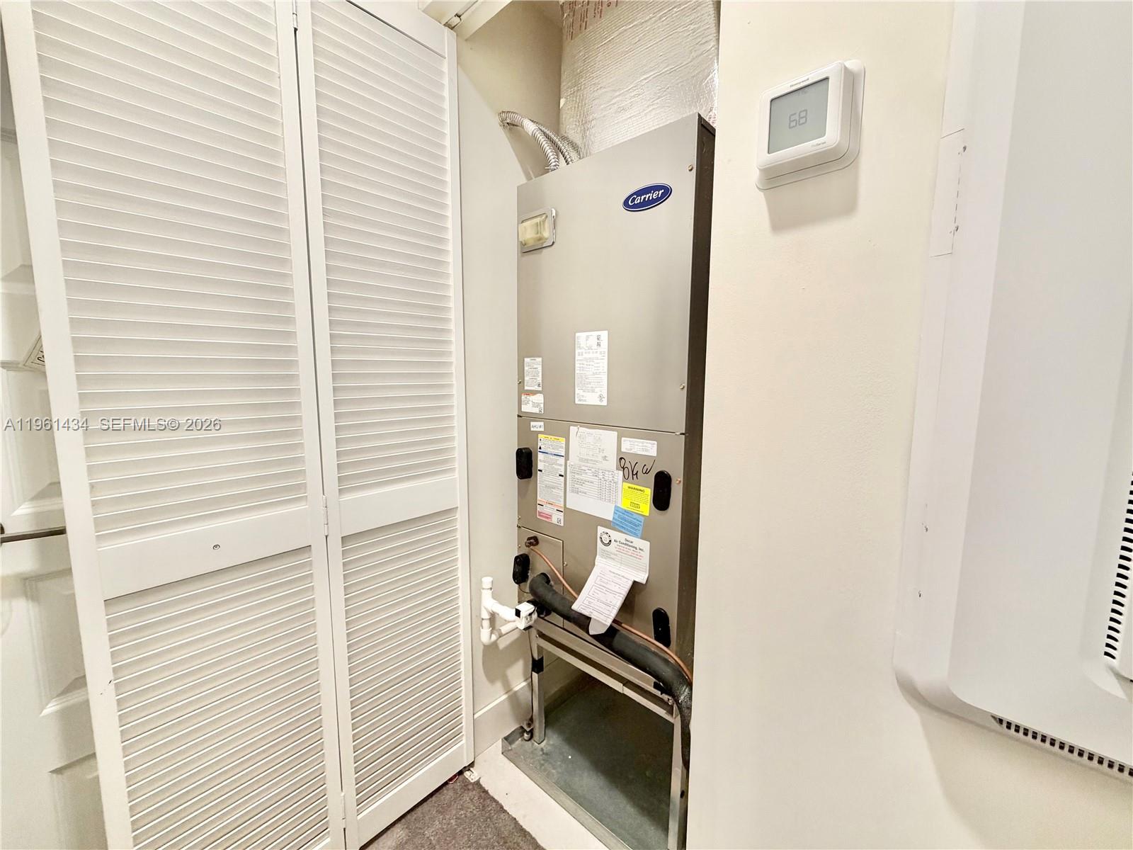DOWNTOWN DORAL SOUTH PHAS - Residential Lease