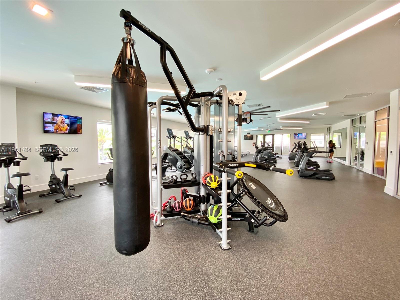 DOWNTOWN DORAL SOUTH PHAS - Residential Lease