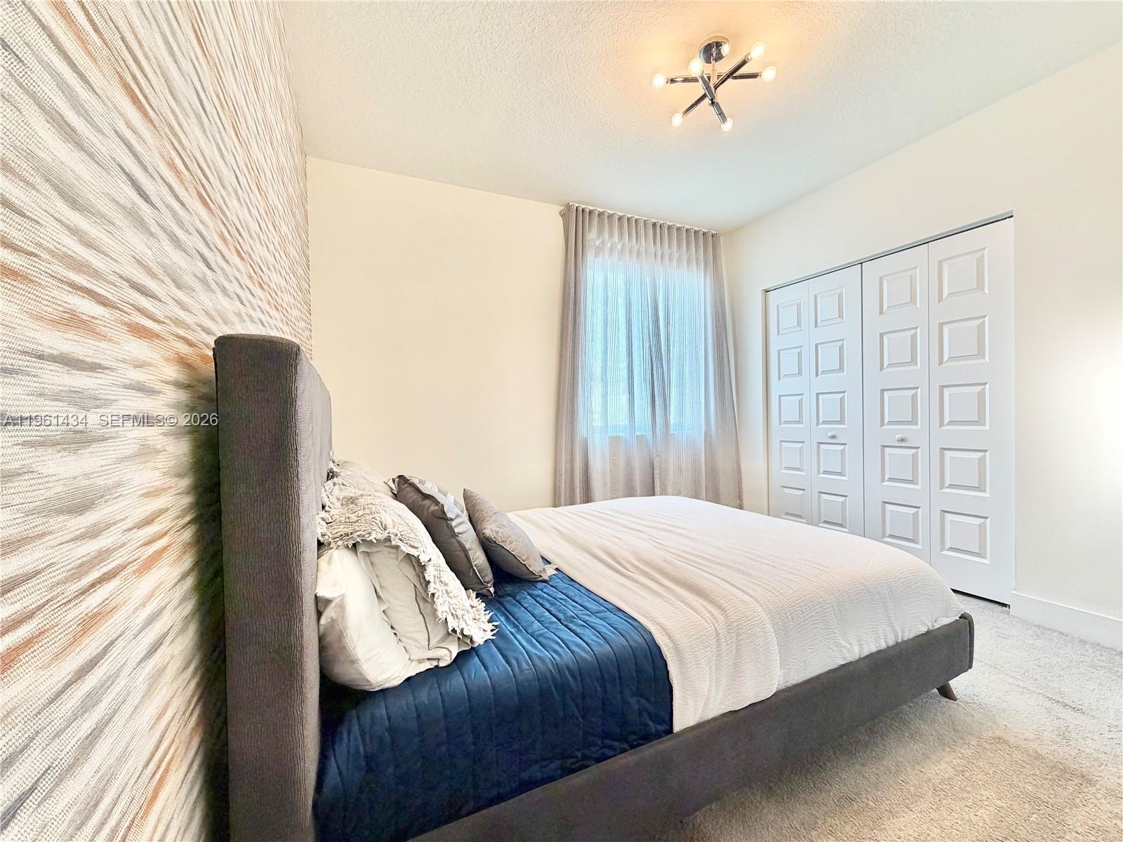 DOWNTOWN DORAL SOUTH PHAS - Residential Lease