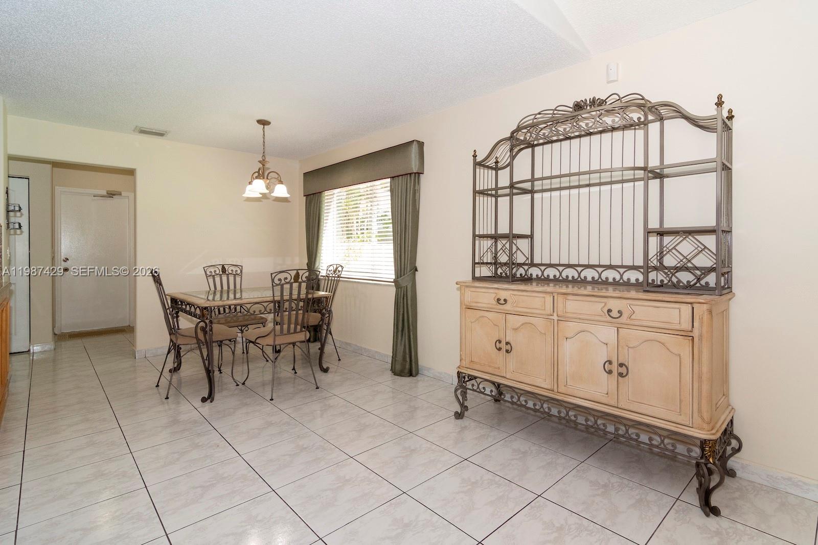 SILVER LAKES PHASE III - Residential