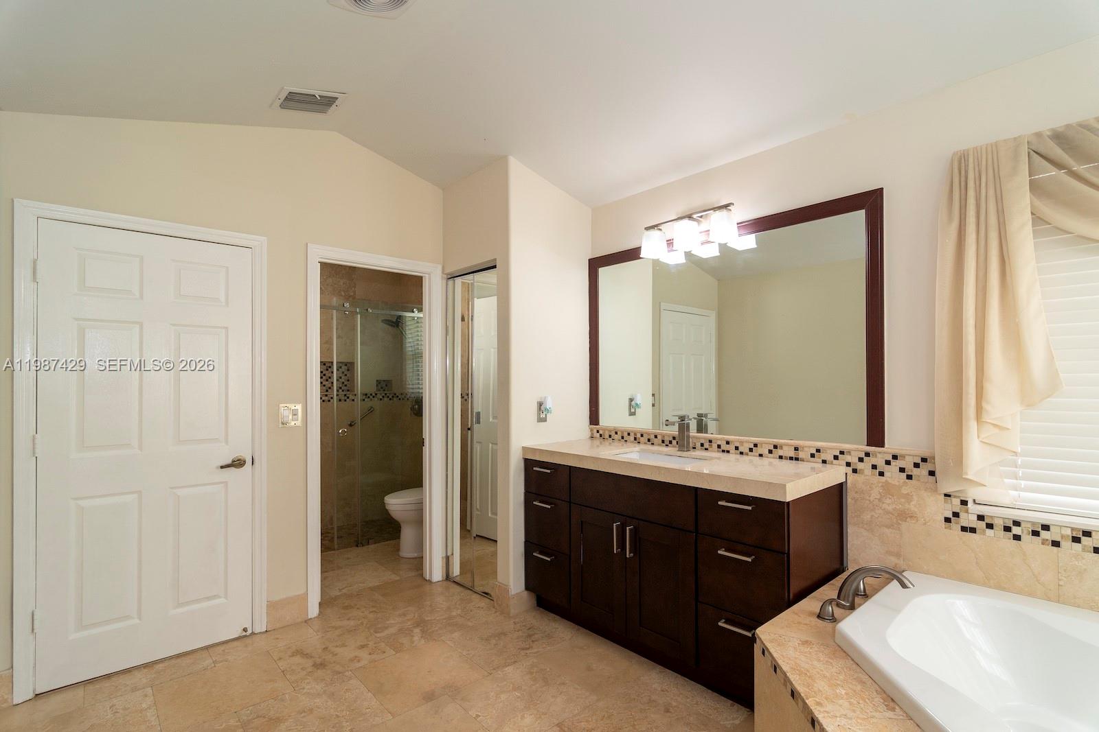 SILVER LAKES PHASE III - Residential