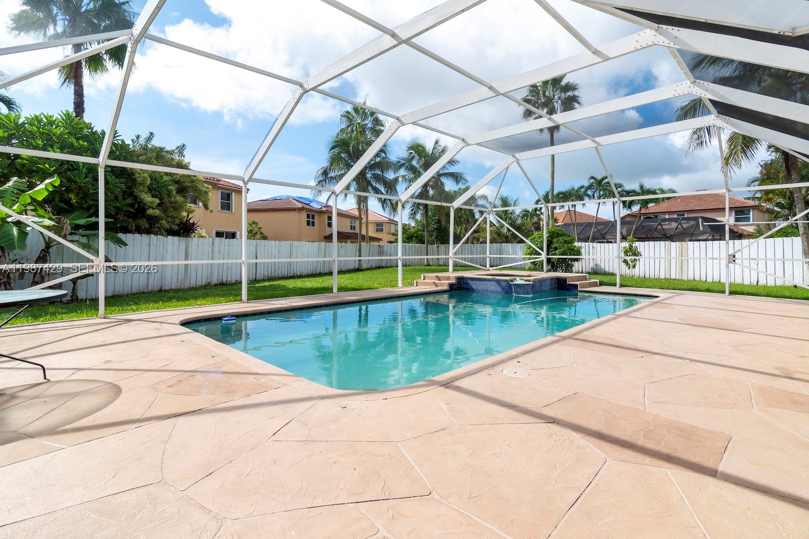 SILVER LAKES PHASE III - Residential