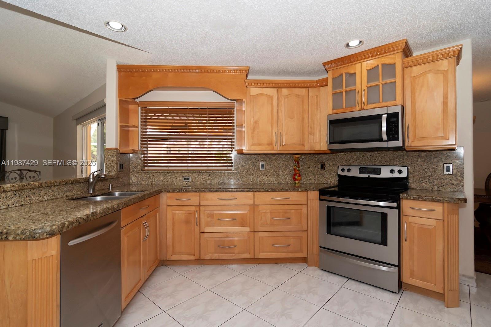 SILVER LAKES PHASE III - Residential