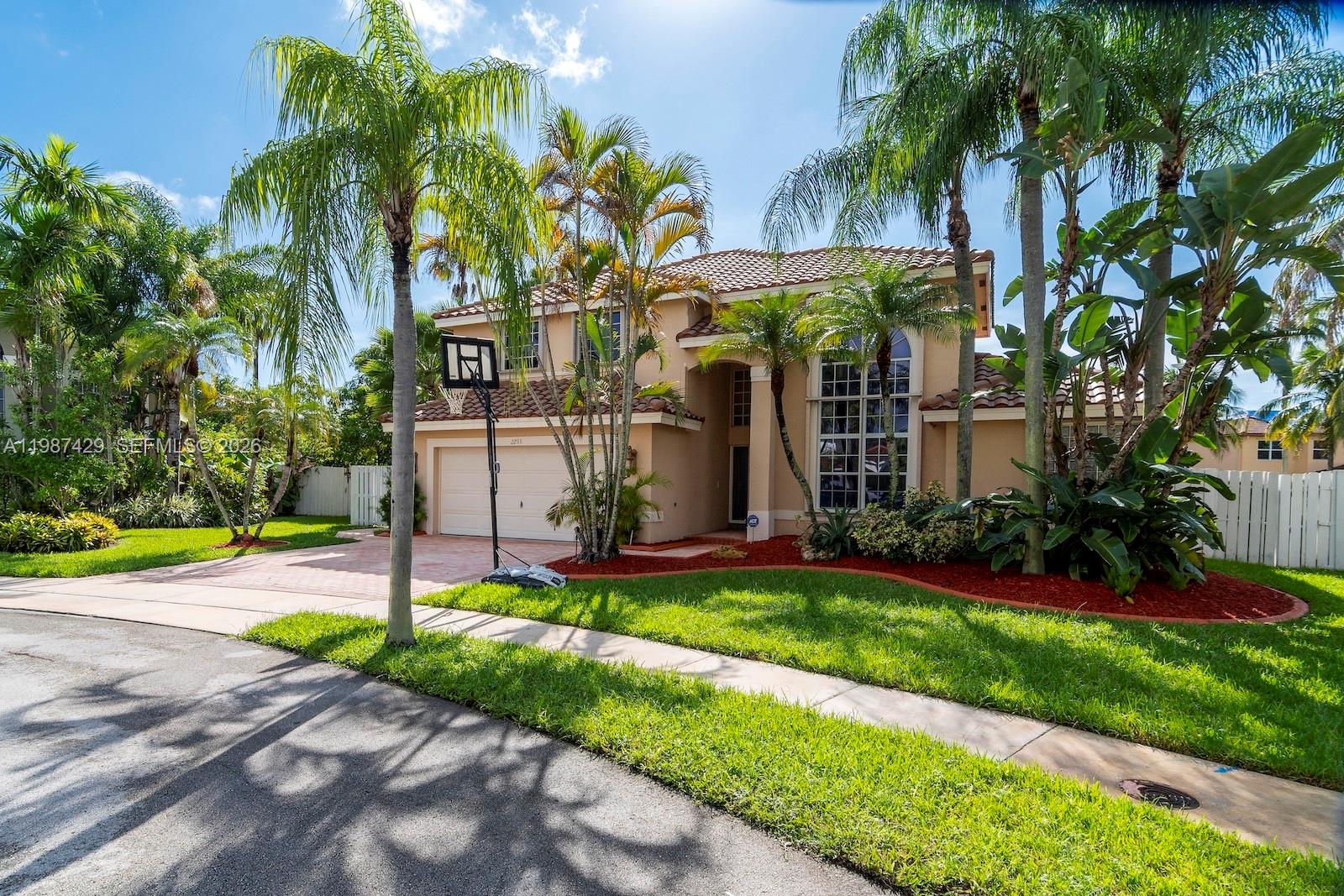 SILVER LAKES PHASE III - Residential