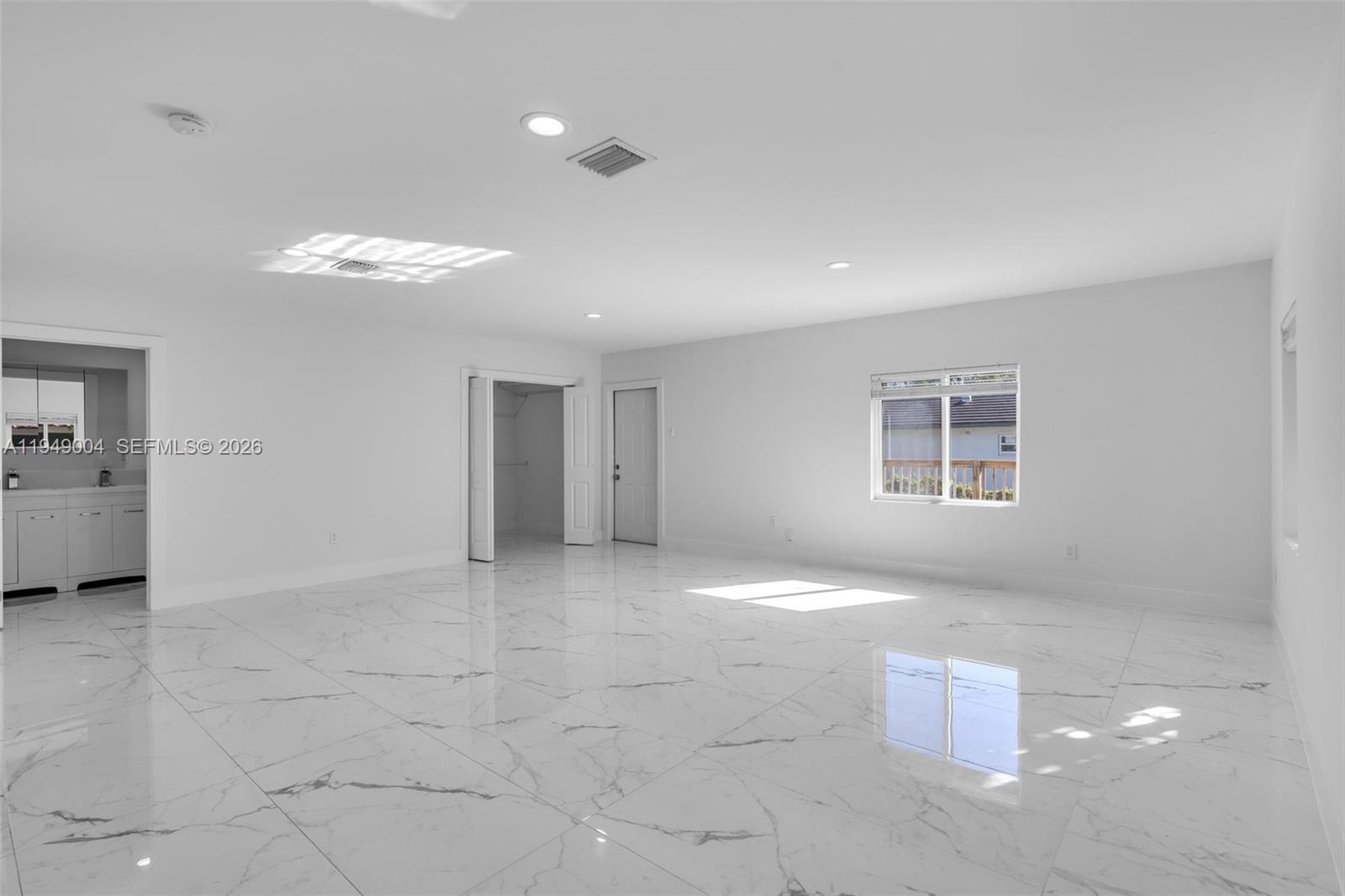 MARLBOROUGH - Residential