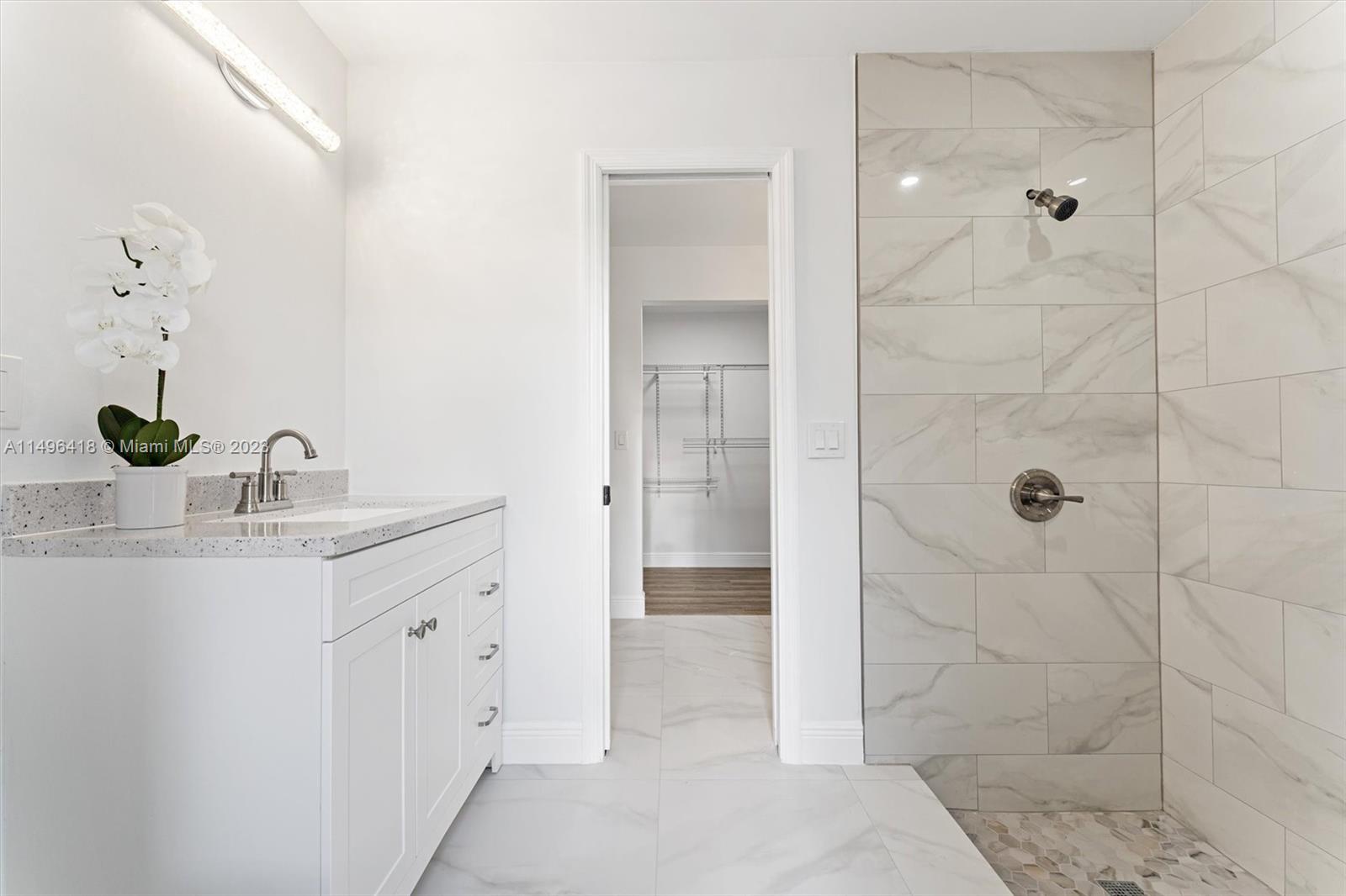 JACARANDA LAKES SECTION 8 - Residential