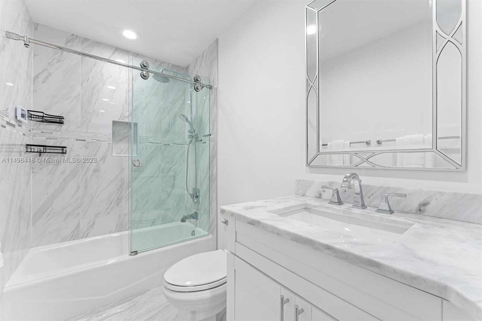JACARANDA LAKES SECTION 8 - Residential