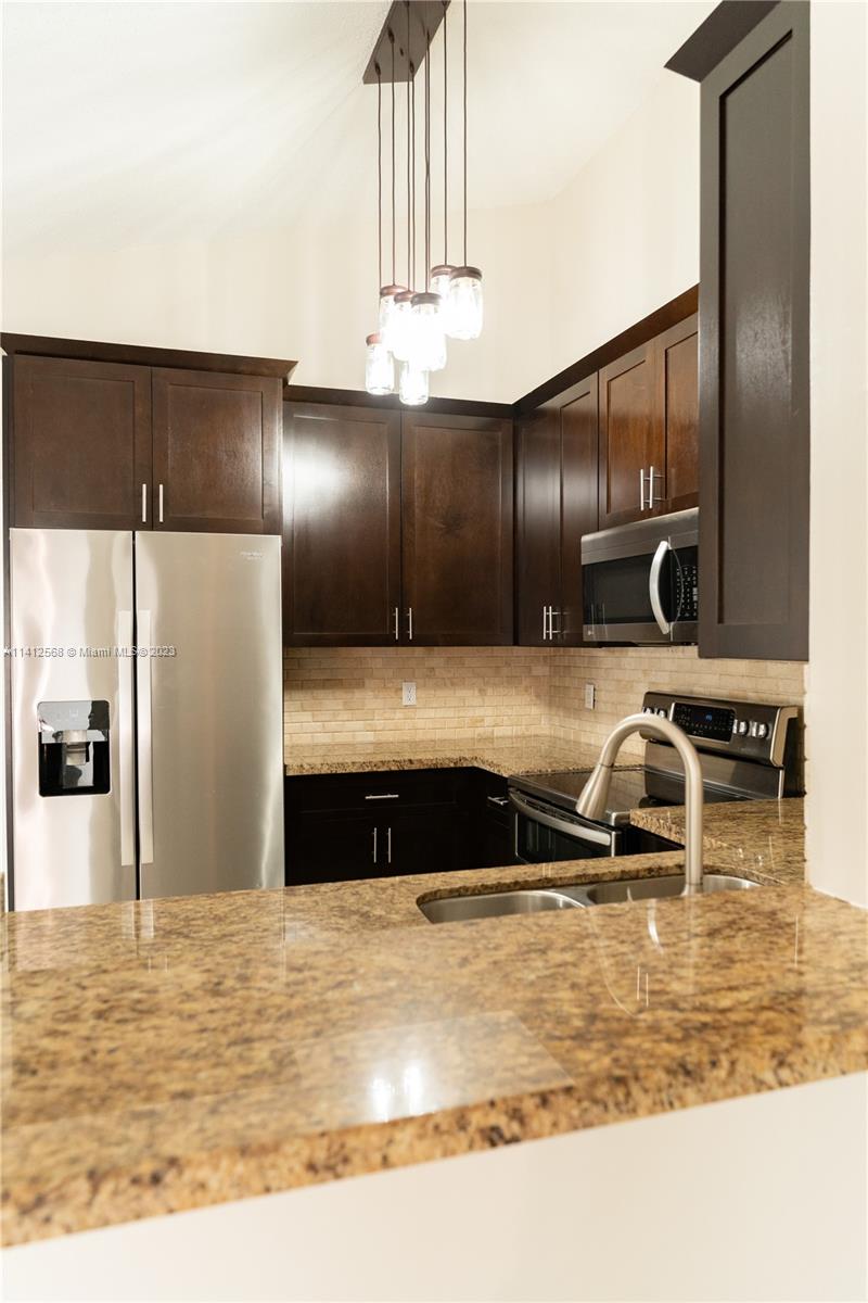 NEW RIVER ESTATES SECTION - Residential Lease