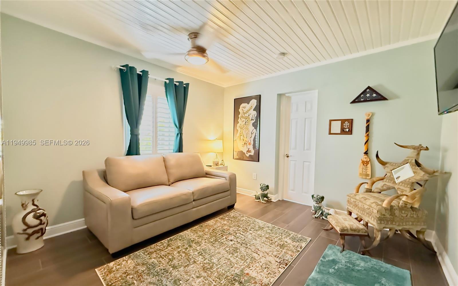 REDLANDS - Residential