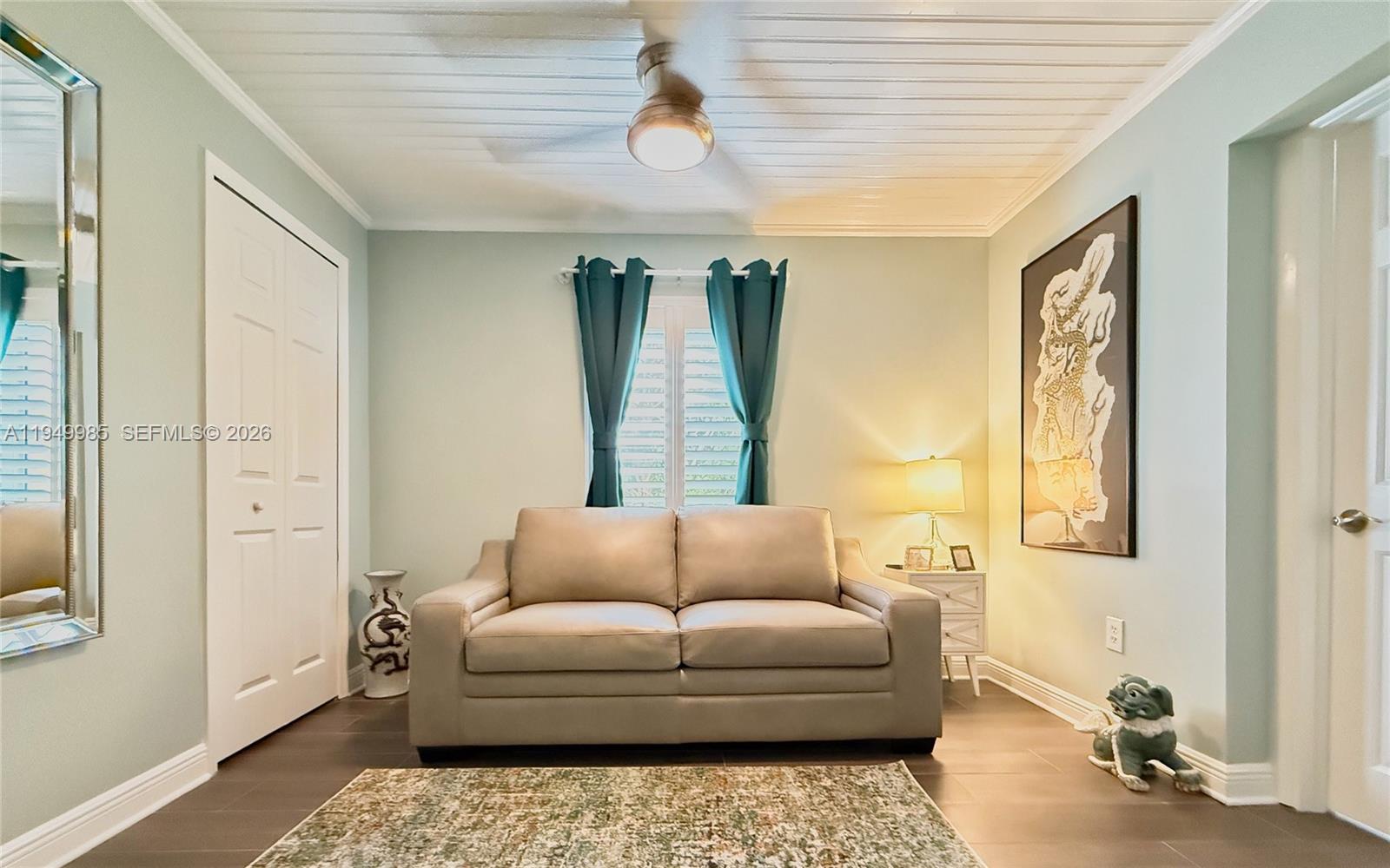 REDLANDS - Residential
