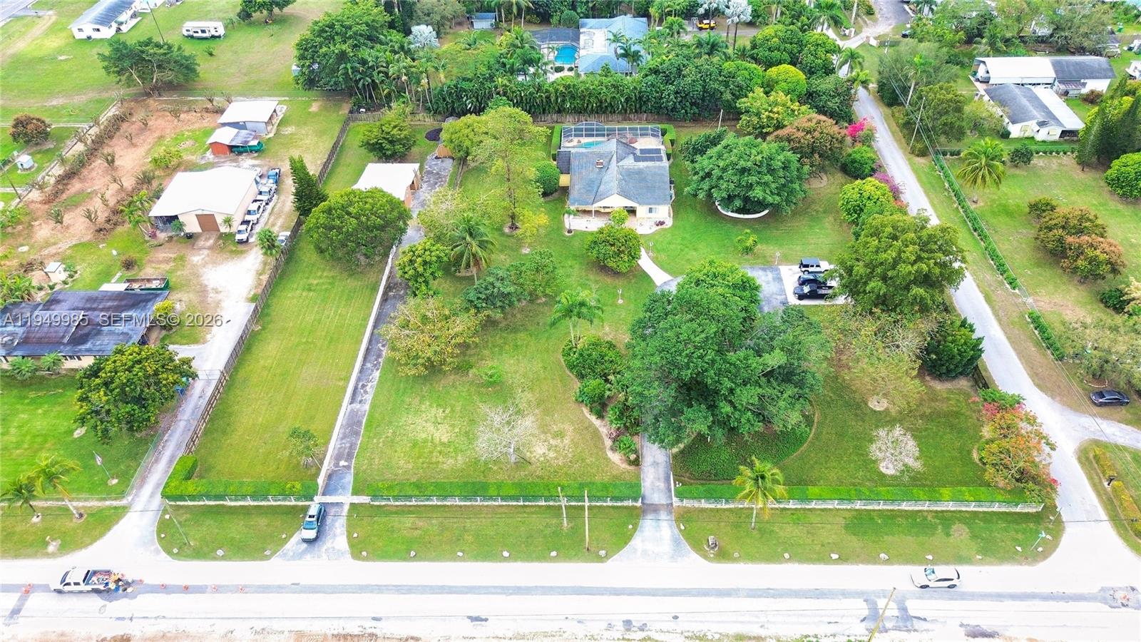 REDLANDS - Residential