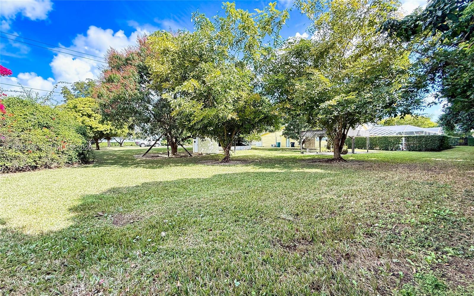 REDLANDS - Residential