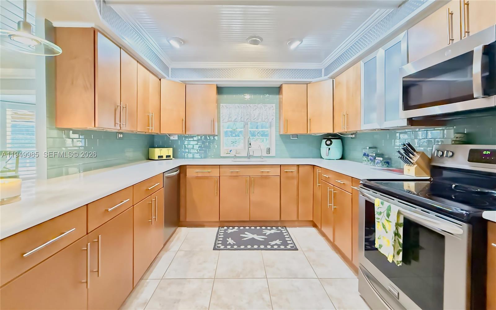 REDLANDS - Residential
