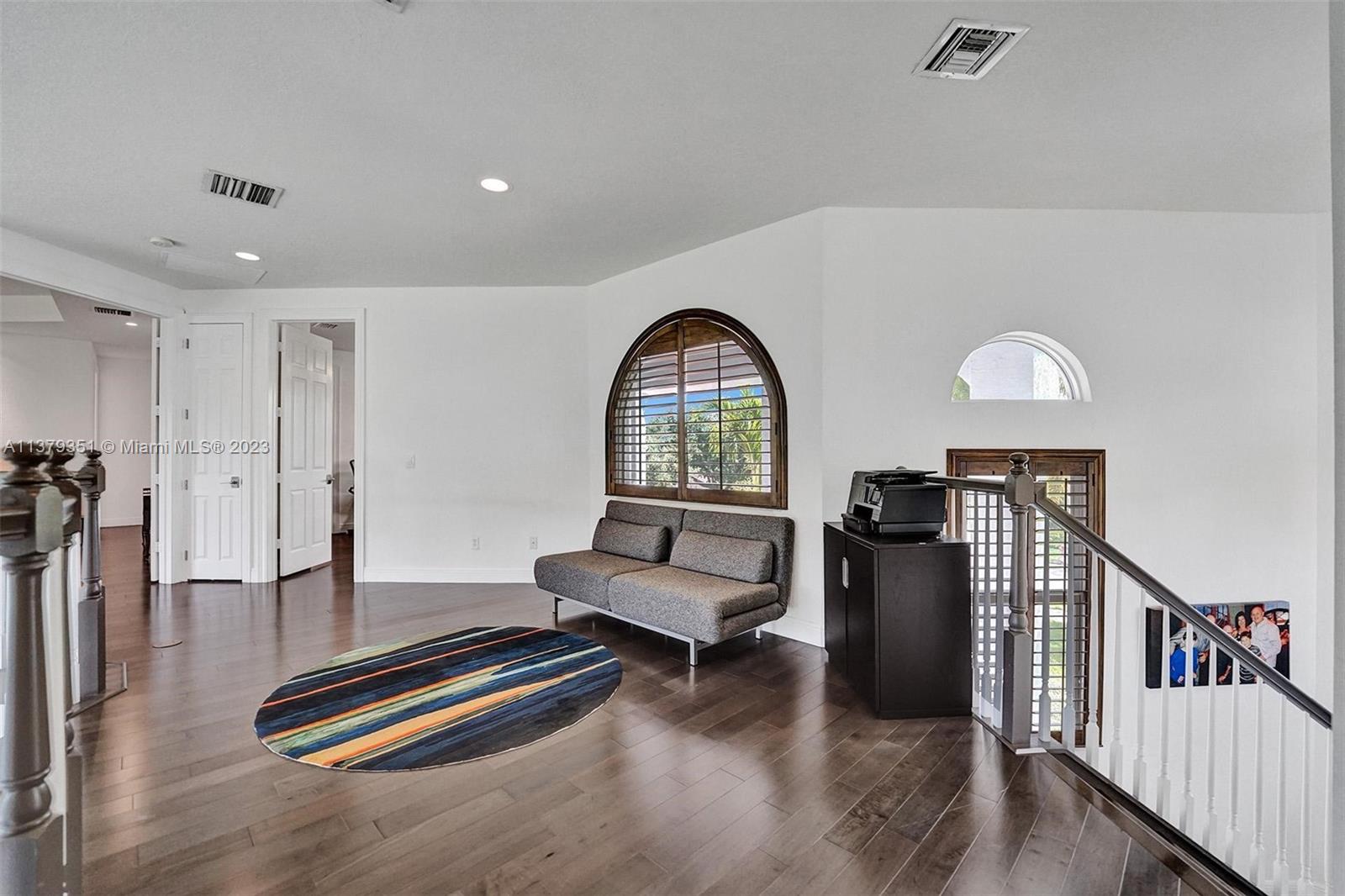 LONG LAKE RANCHES PLAT TW - Residential