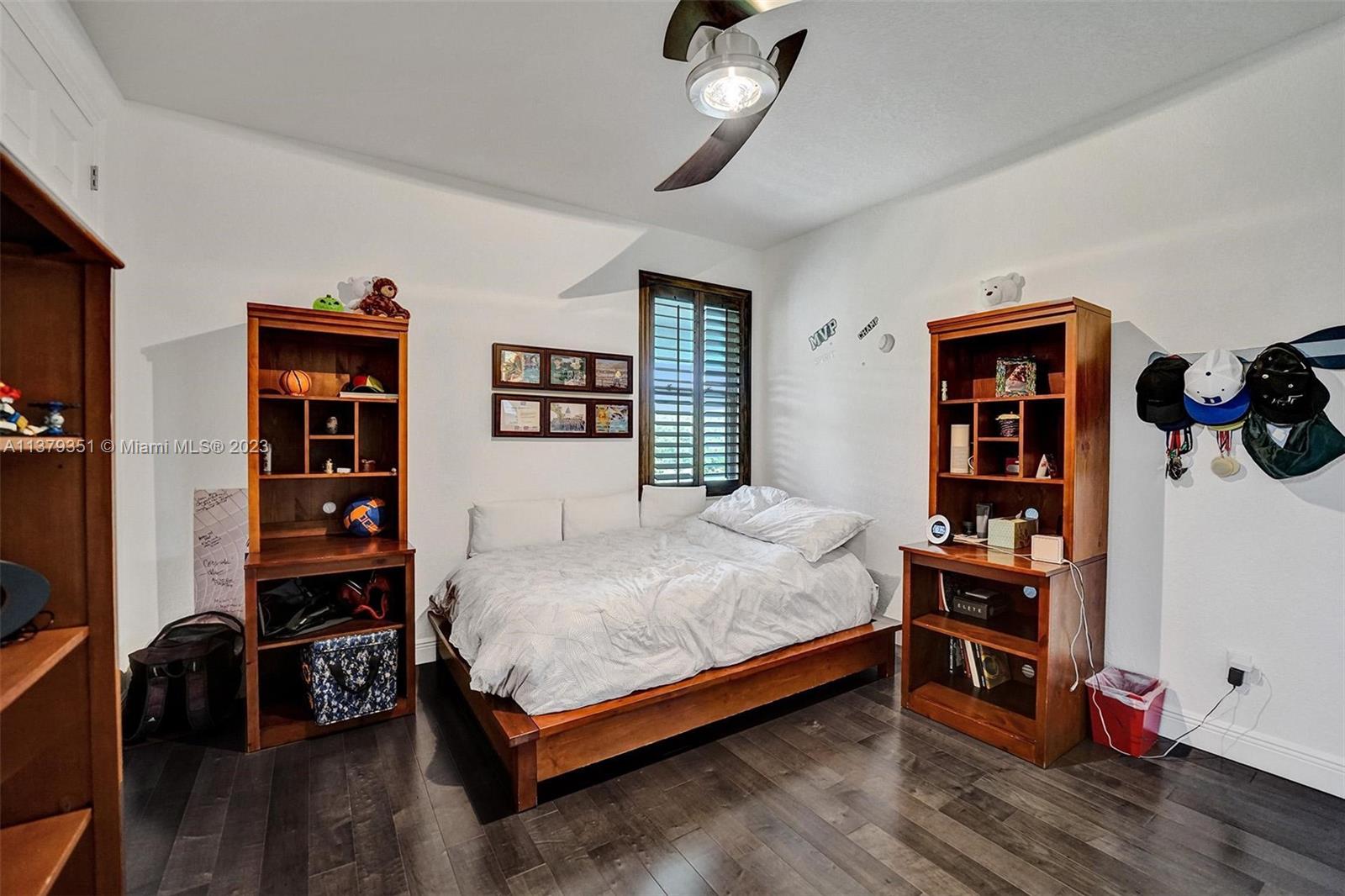 LONG LAKE RANCHES PLAT TW - Residential