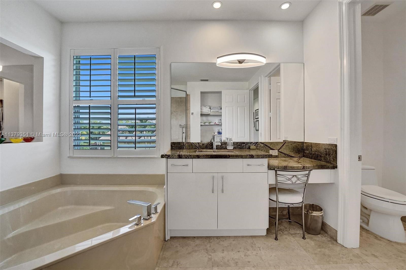 LONG LAKE RANCHES PLAT TW - Residential