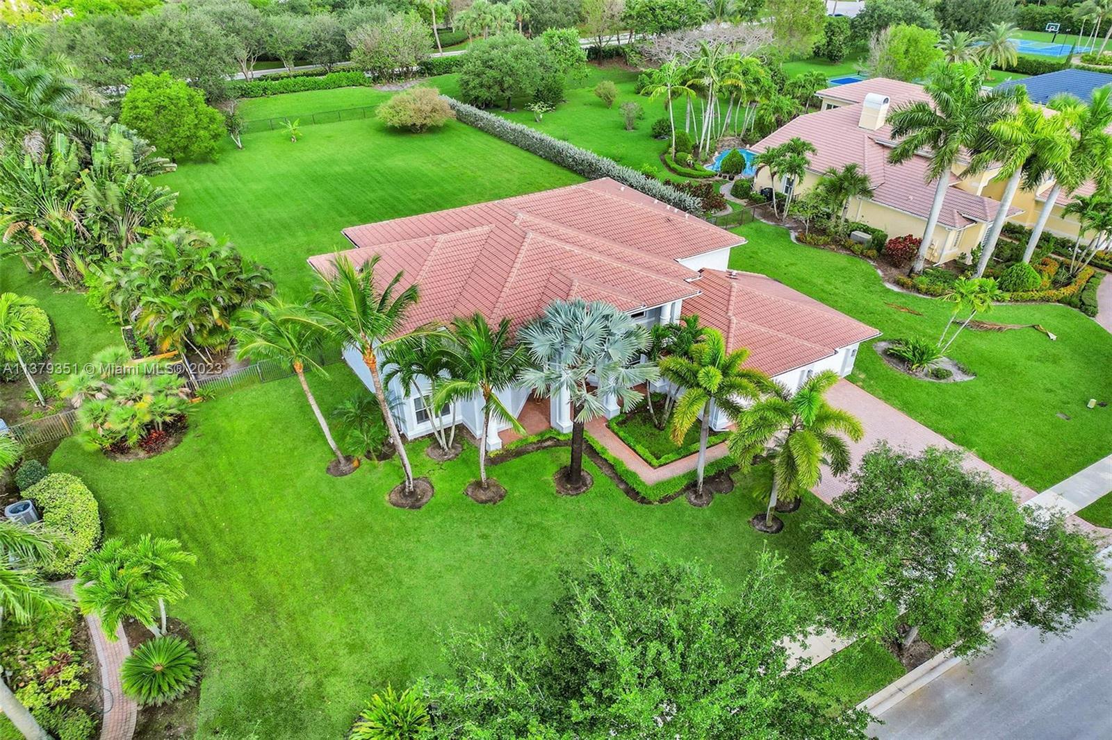 LONG LAKE RANCHES PLAT TW - Residential