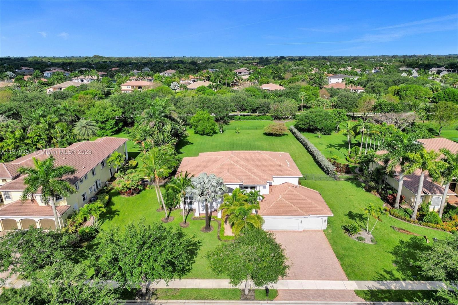 LONG LAKE RANCHES PLAT TW - Residential