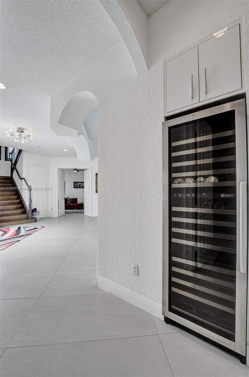 LONG LAKE RANCHES PLAT TW - Residential