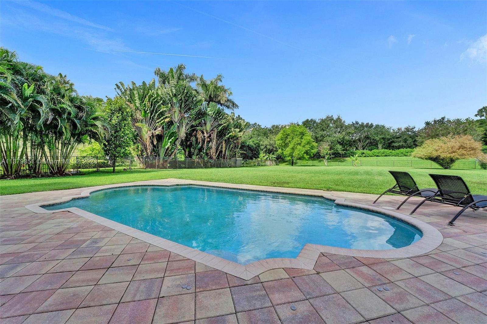 LONG LAKE RANCHES PLAT TW - Residential