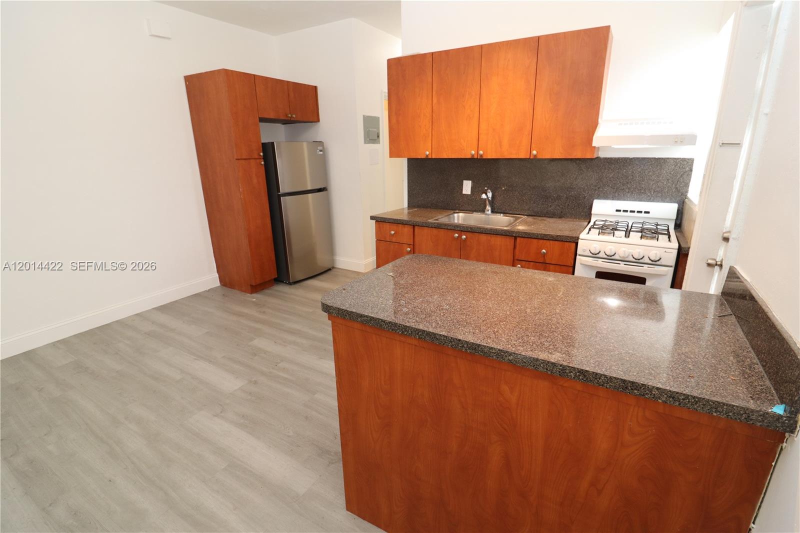 BISCAYNE BEACH-3RD ADDN PB - Residential Income
