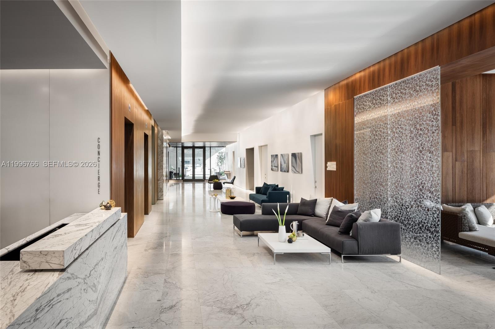 REACH CONDO - Residential