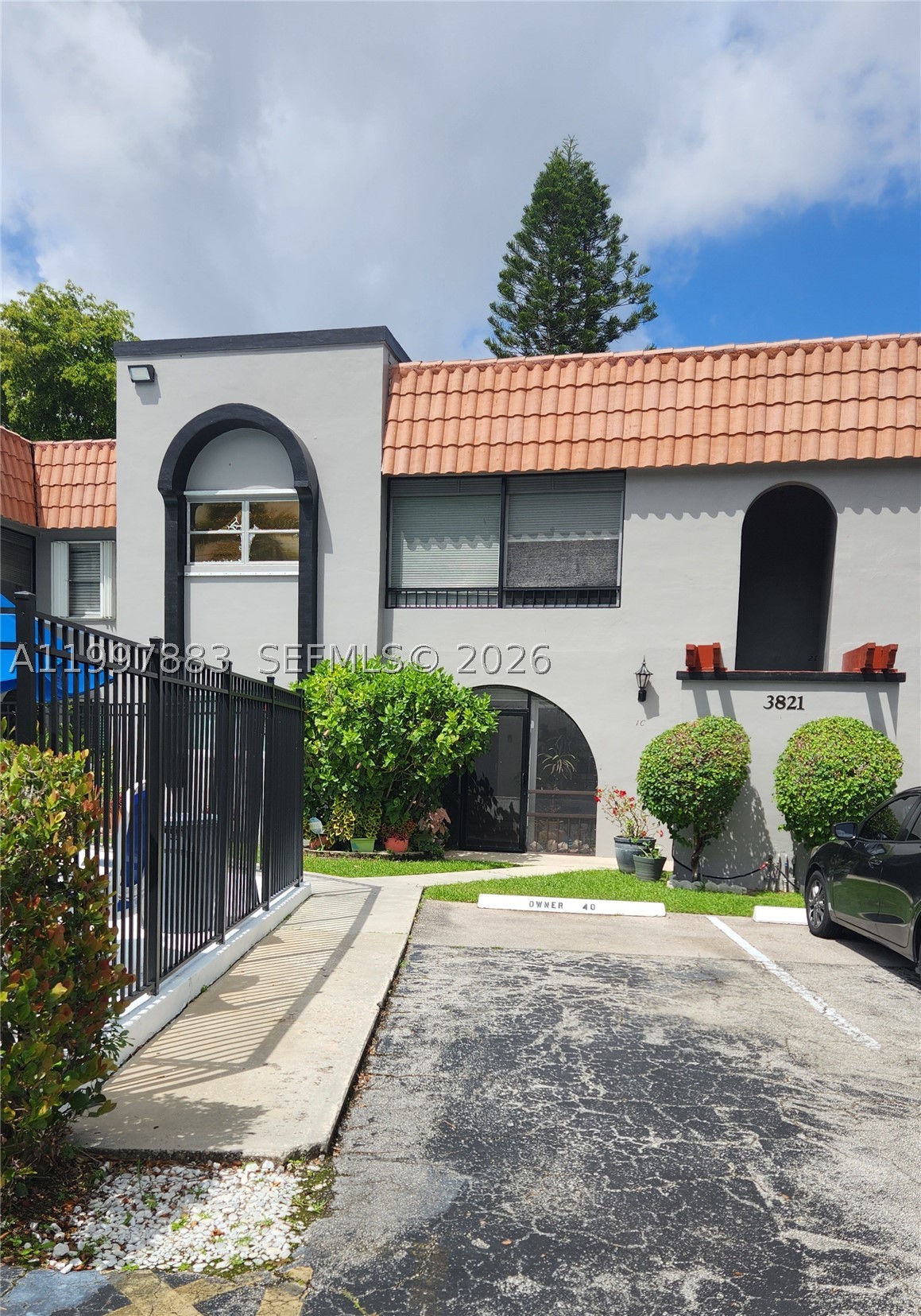 SPRING CREEK CONDO APARTM - Residential