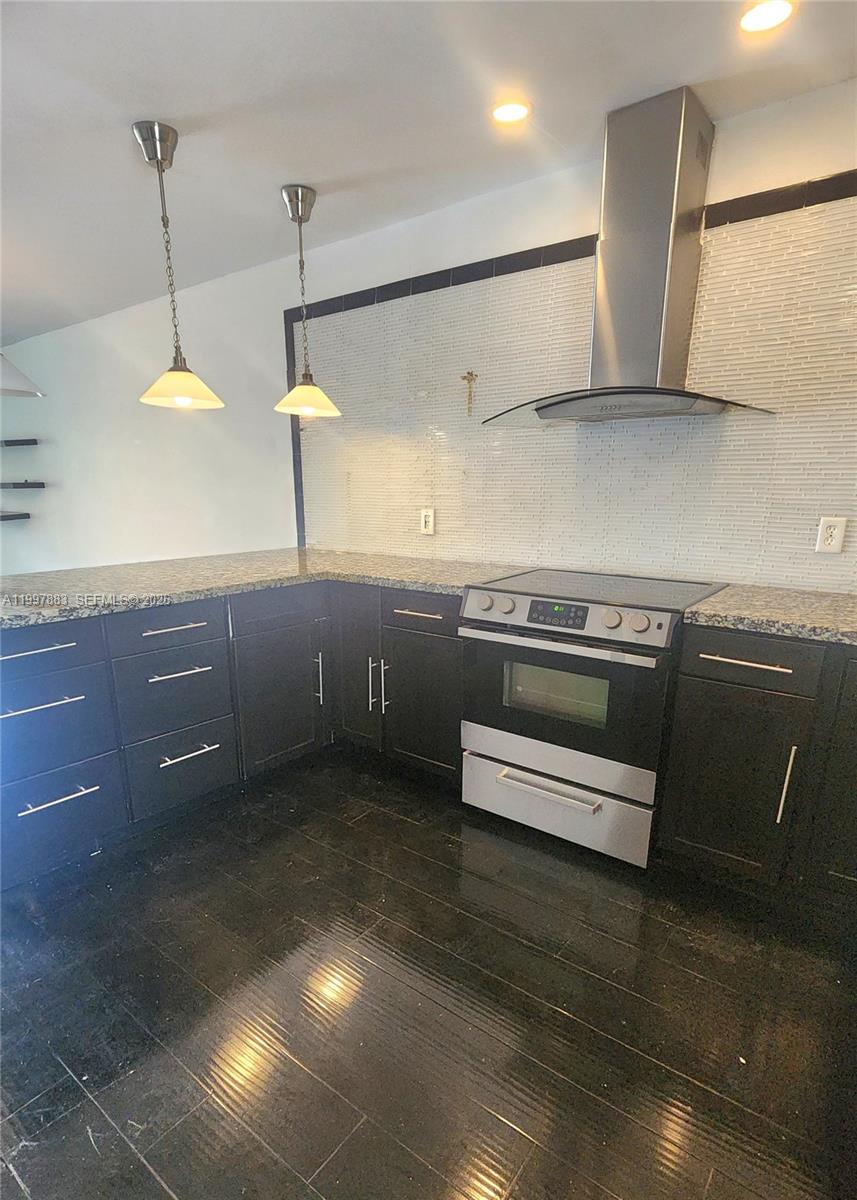 SPRING CREEK CONDO APARTM - Residential