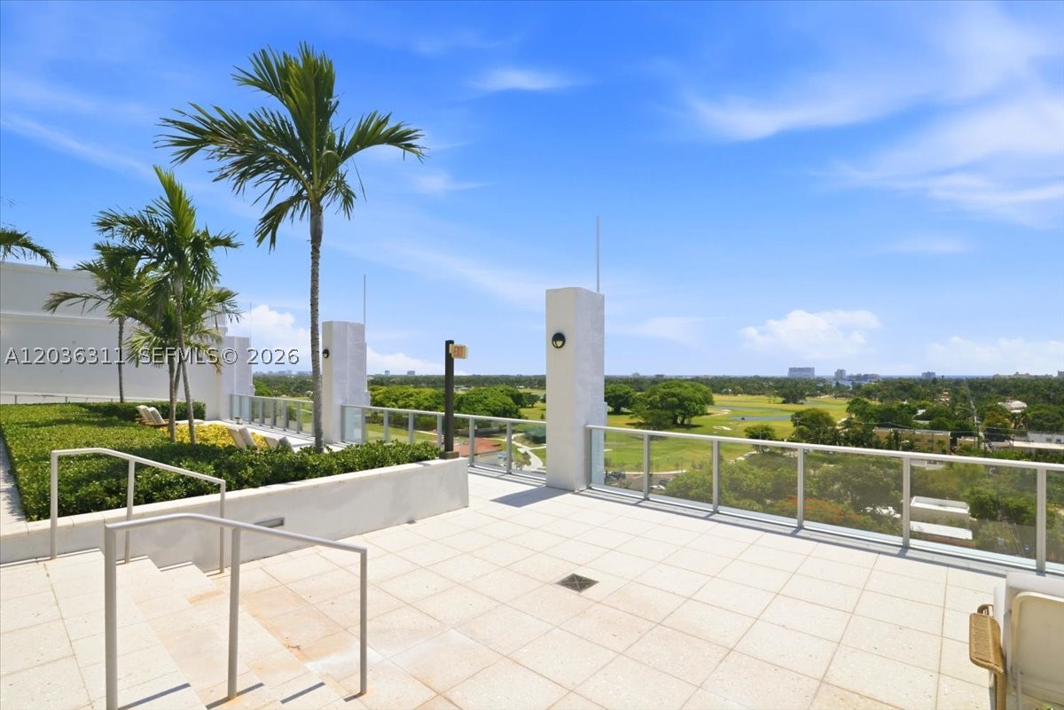 CIRC RESIDENCES CONDO - Residential