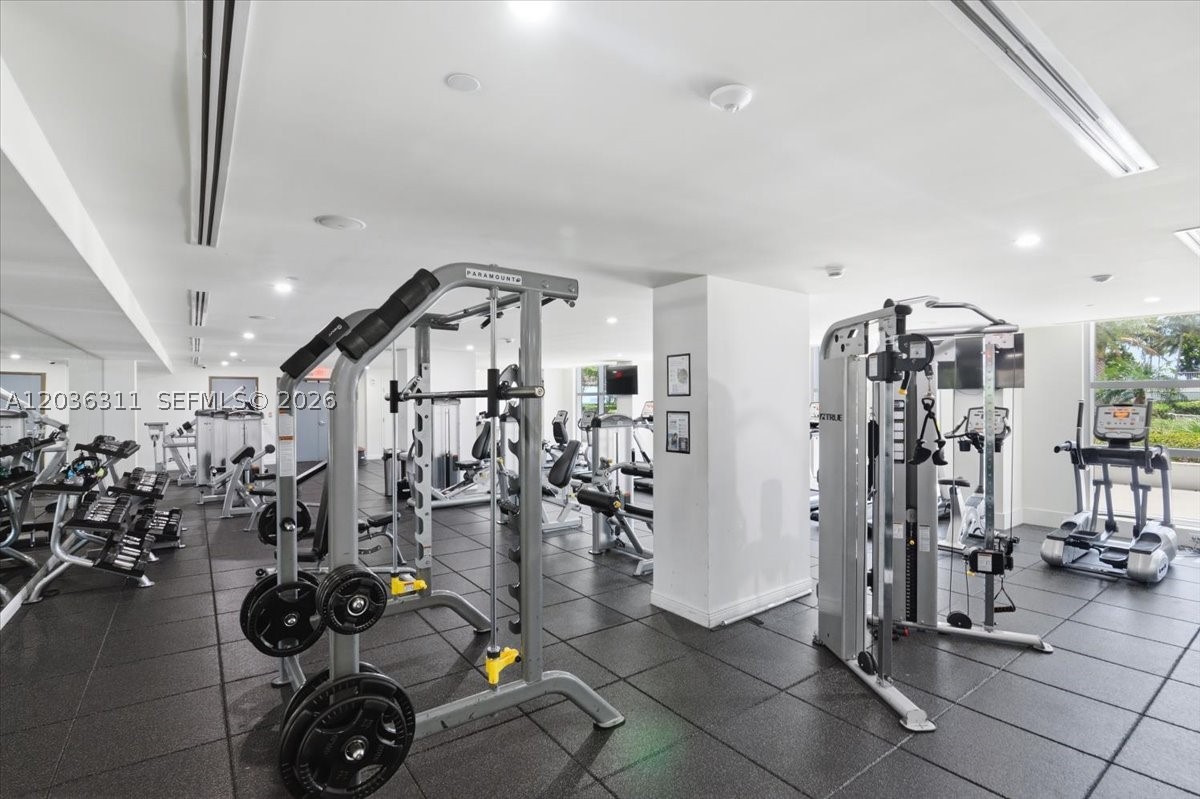 CIRC RESIDENCES CONDO - Residential