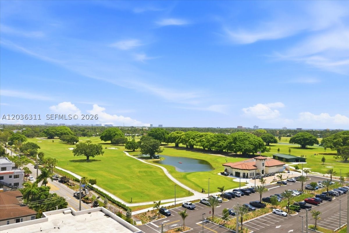 CIRC RESIDENCES CONDO - Residential