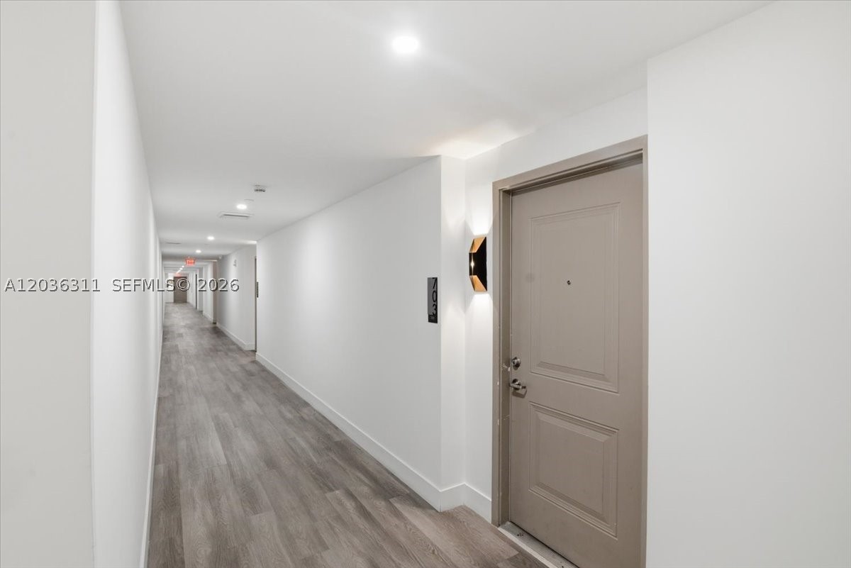 CIRC RESIDENCES CONDO - Residential
