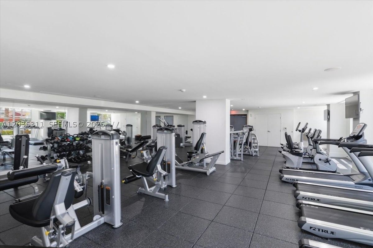 CIRC RESIDENCES CONDO - Residential