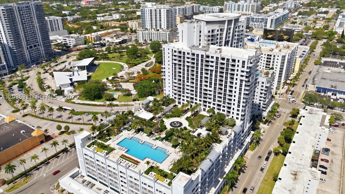 CIRC RESIDENCES CONDO - Residential