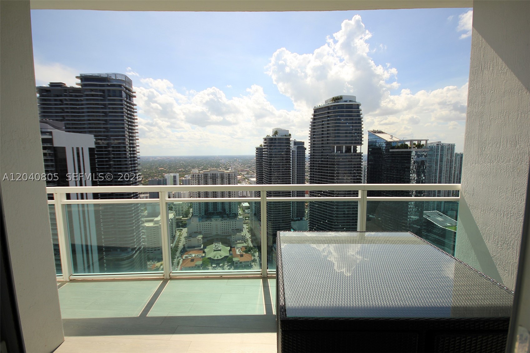 THE PLAZA 851 BRICKELL CO - Residential