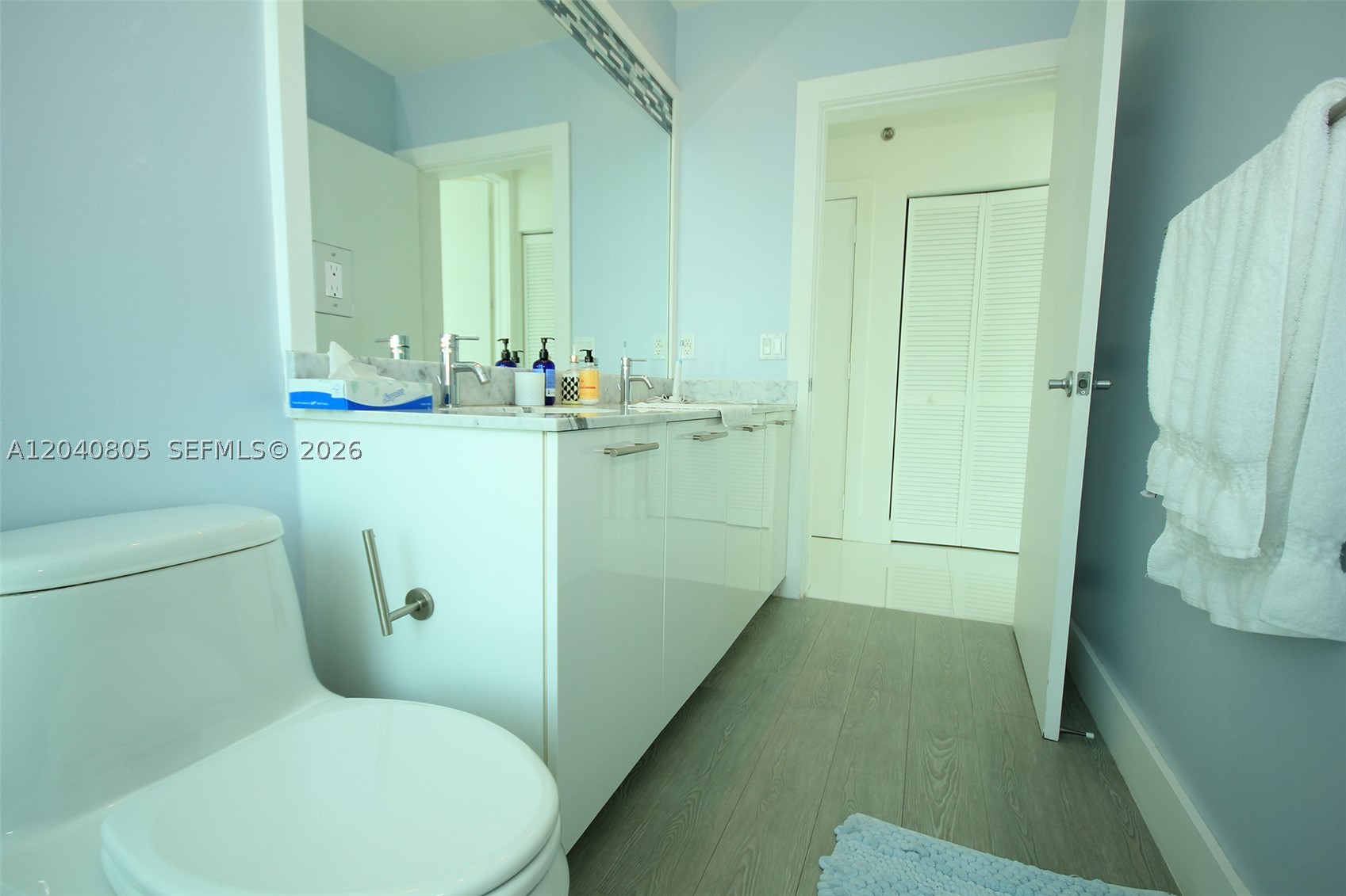 THE PLAZA 851 BRICKELL CO - Residential
