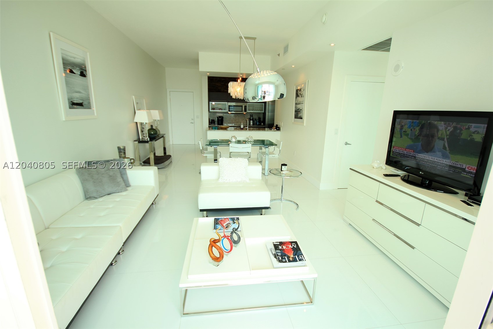 THE PLAZA 851 BRICKELL CO - Residential