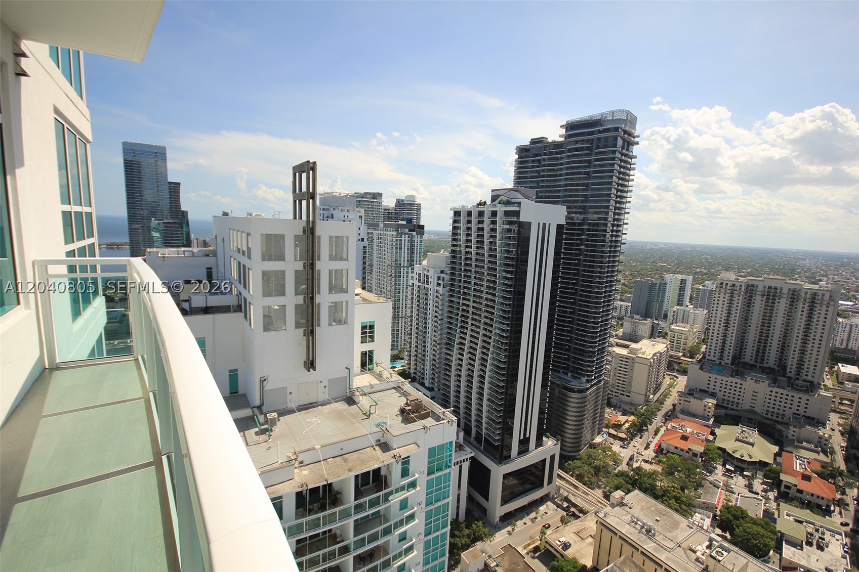 THE PLAZA 851 BRICKELL CO - Residential