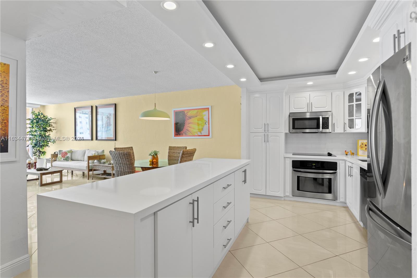 OCEANVIEW BUILDING A COND - Residential Lease