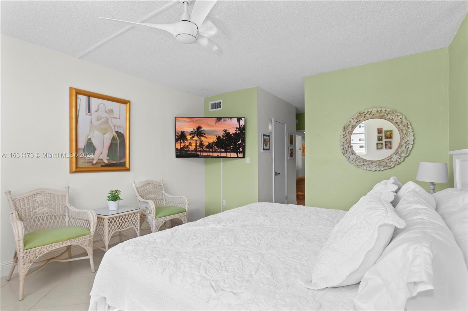 OCEANVIEW BUILDING A COND - Residential Lease