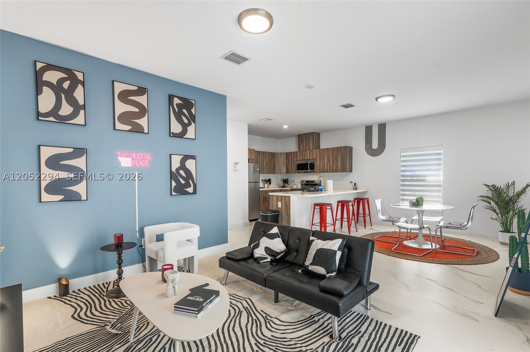 RIVERSIDE PARK - Residential Income