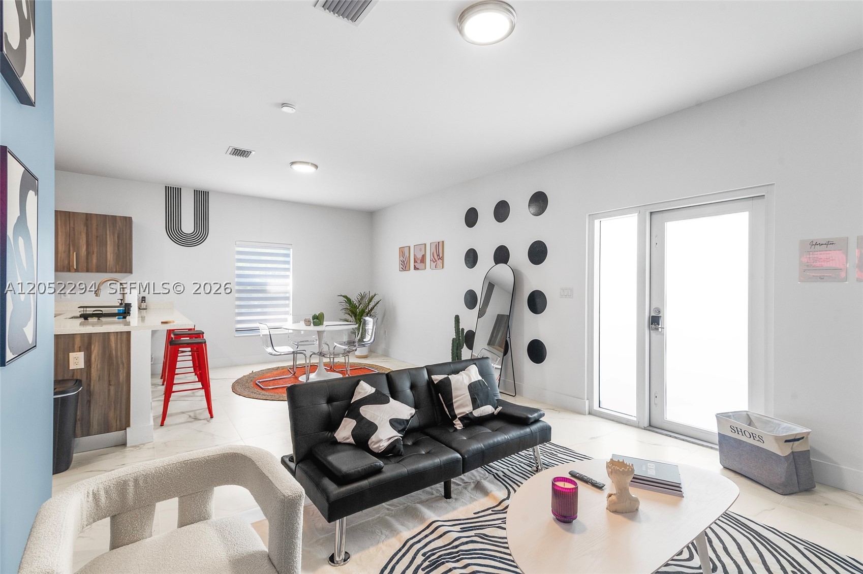 RIVERSIDE PARK - Residential Income