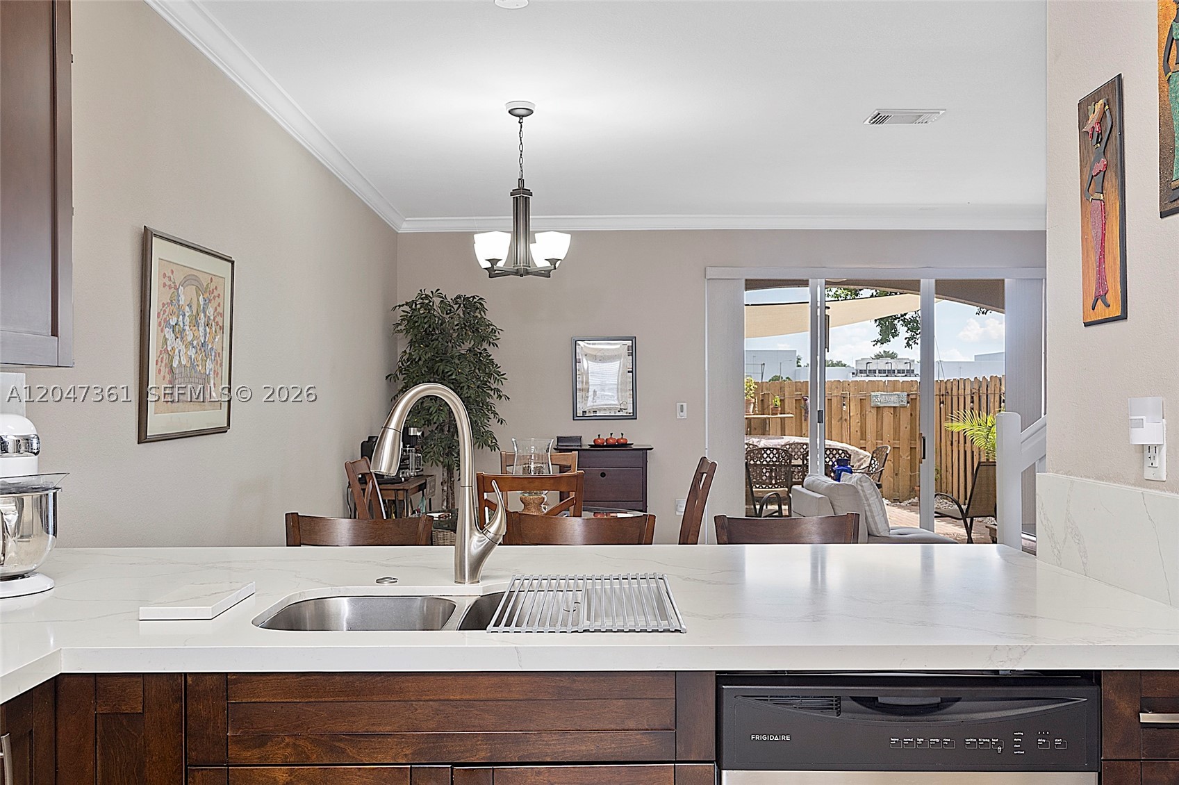 CENTURY GARDENS VILLAS - Residential Lease
