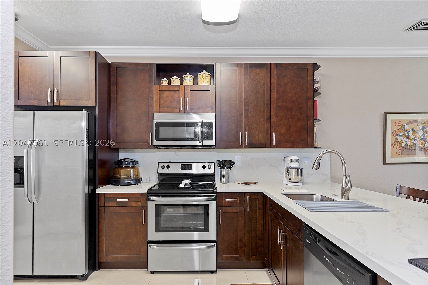 CENTURY GARDENS VILLAS - Residential Lease