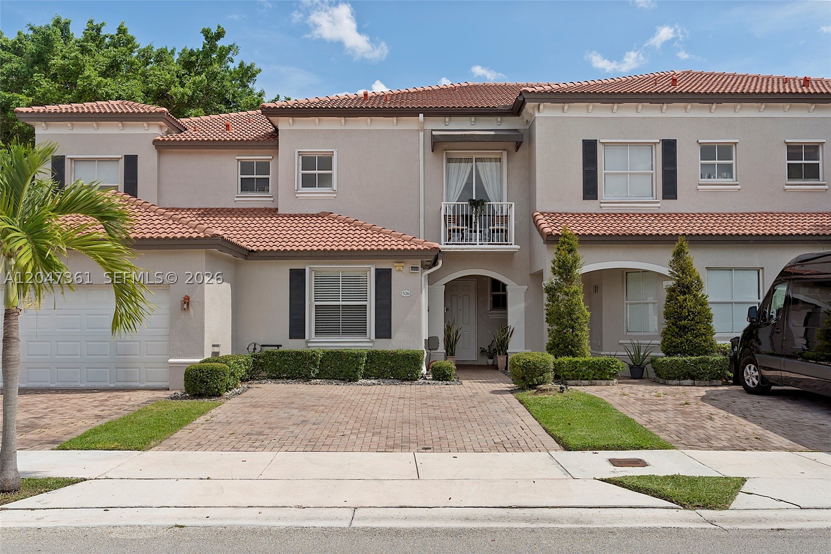 CENTURY GARDENS VILLAS - Residential Lease