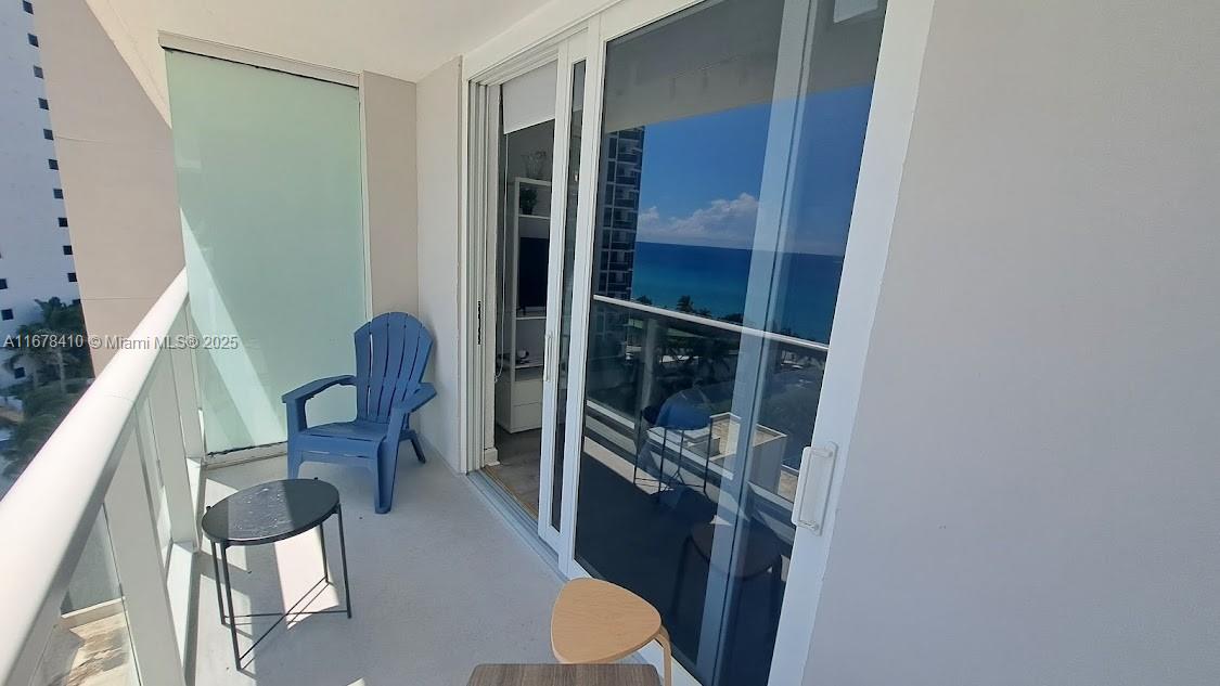 THE AVENTURA BEACH CLUB C - Residential