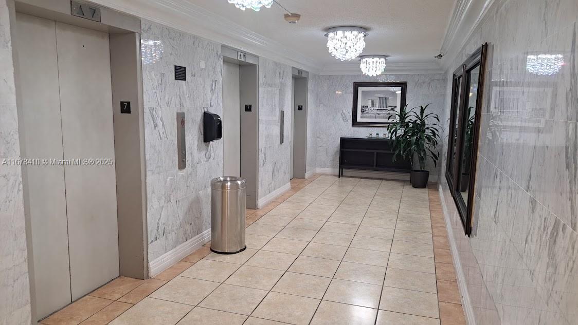 THE AVENTURA BEACH CLUB C - Residential